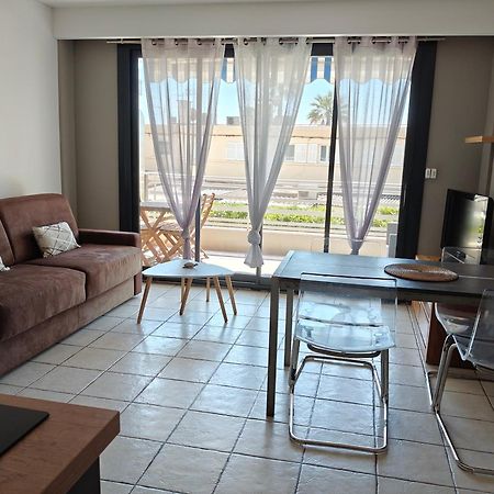 Le Palais Du Tropique Apartment Жуан-Ле-Пин Екстериор снимка