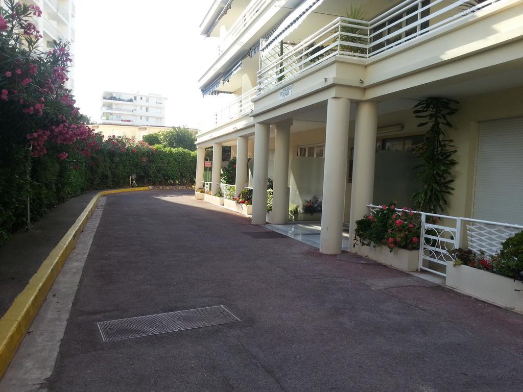 Le Palais Du Tropique Apartment Жуан-Ле-Пин Екстериор снимка